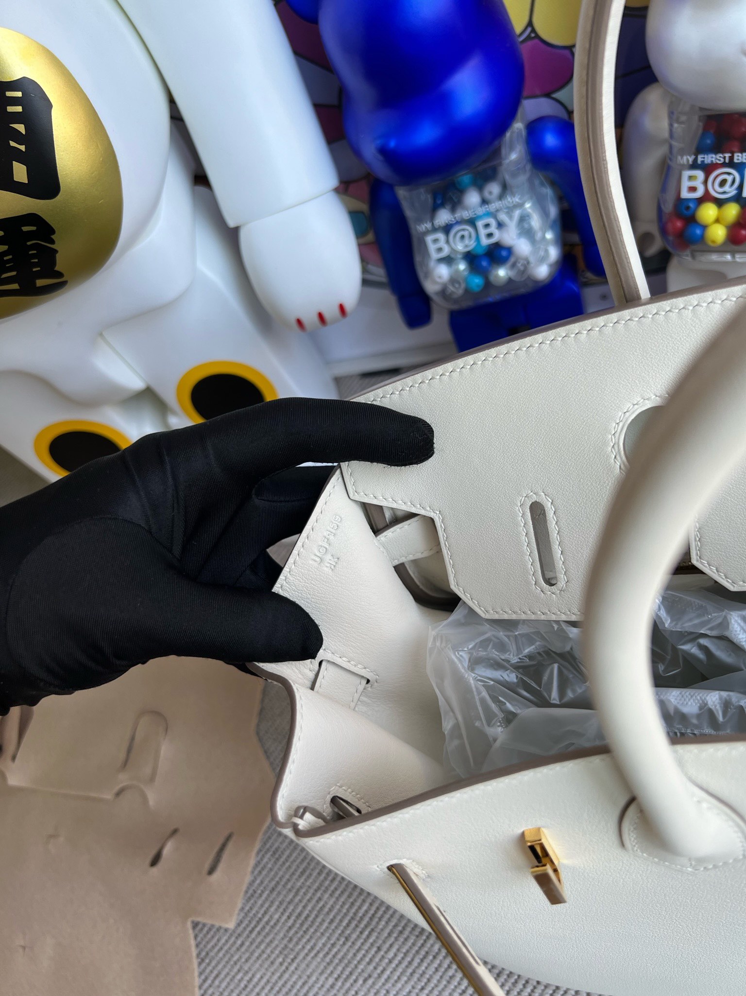 에르메스 버킨백30 화이트 금장 스위프트